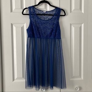 Elegant Blue Lace Sleep Dress